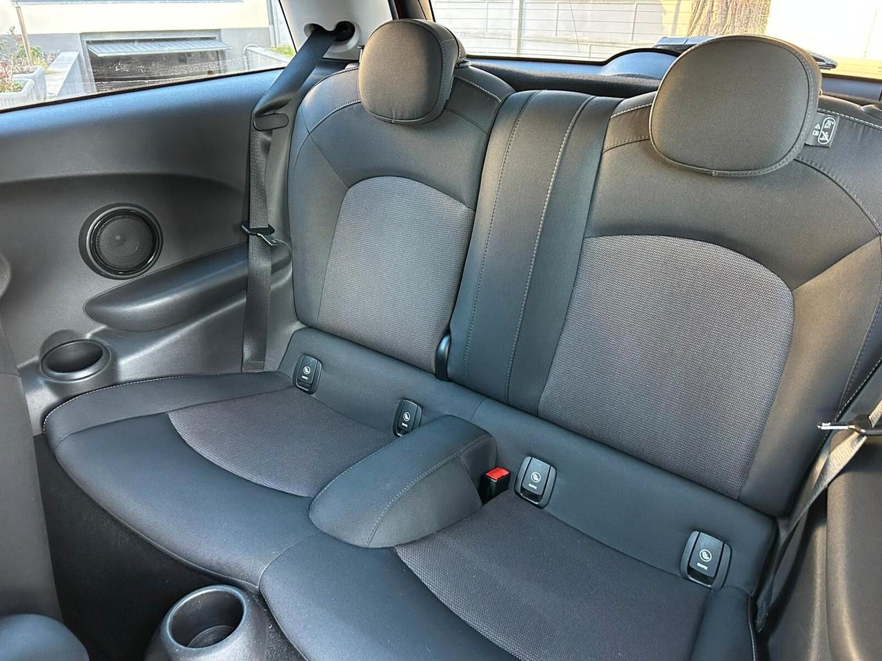 Mini 1.5 Cooper D Hype Seven 3p auto ALLESTIMENTO JCW