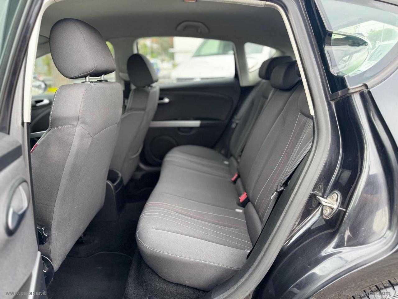 SEAT Leon 1.6 TDI CR Style