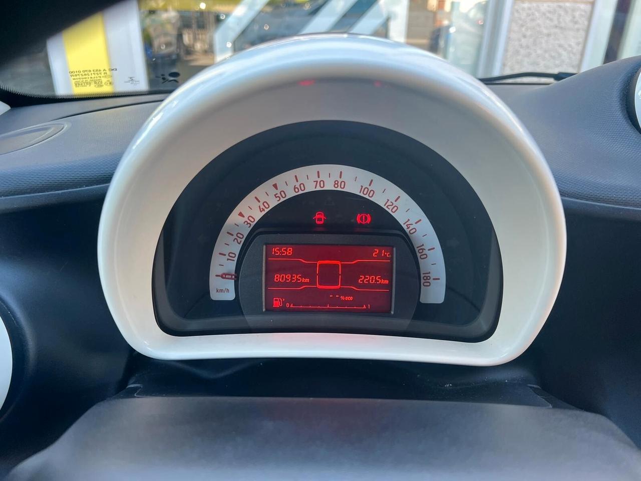 Smart ForFour 70 1.0 twinamic Youngster