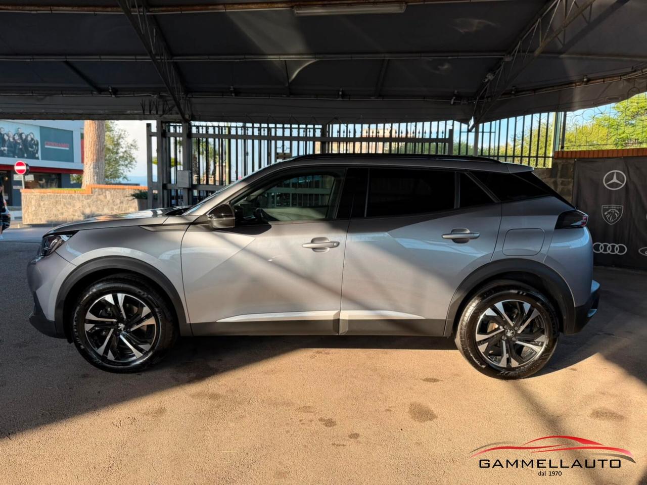Peugeot 2008 1.5 Allure Pack 130cv Automatica