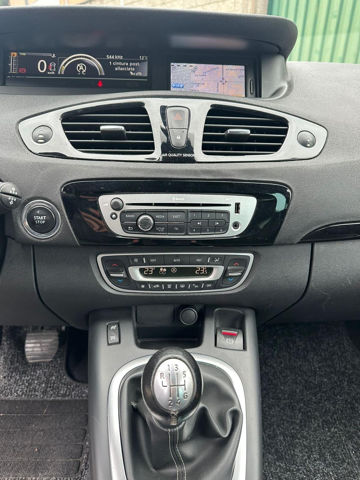 Renault Scenic Scénic 1.6 dCi 130CV Start&Stop Bose - 7 posti