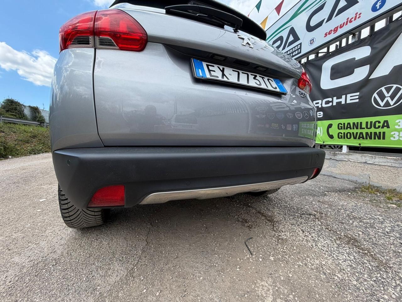 Peugeot 2008 1.6 e-HDi 115 CV Stop&Start Féline