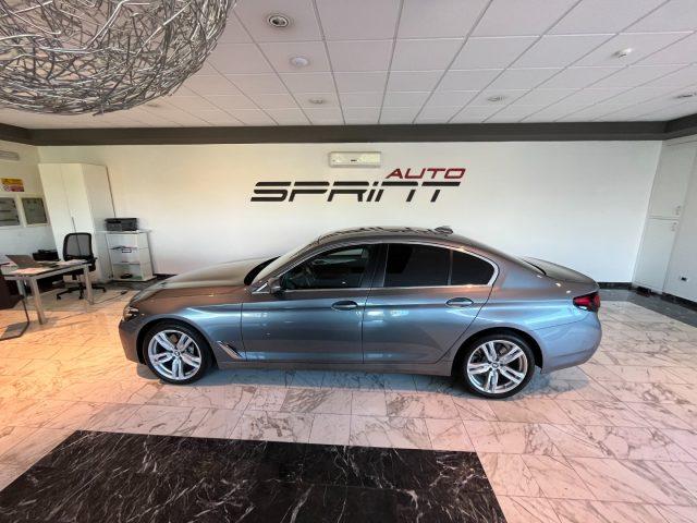 BMW 530 d Berlina 249cv xDrive Business StepTronic 48V
