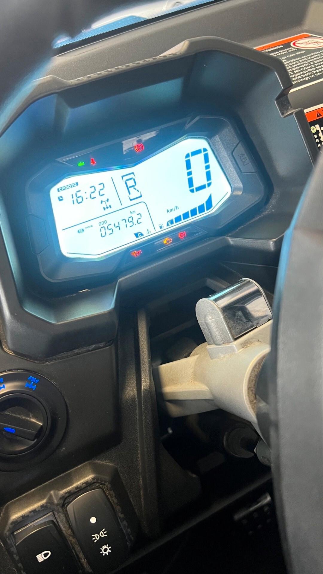 Cf Moto UFORCE 1000 agricolo - targa gialla