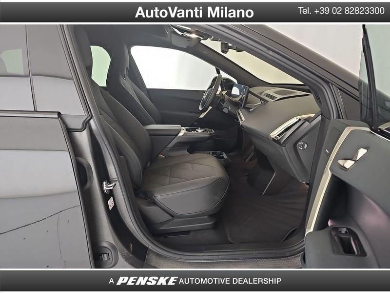 BMW iX xDrive40 Pacchetto Sportivo