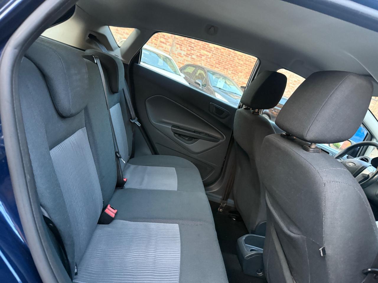 Ford Fiesta 1.4 5P GPL