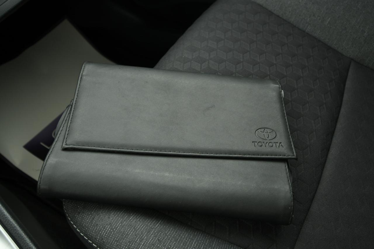 TOYOTA Yaris 1.5h Business CAMERA+ACC+APP CONNECT+NEOPATENTATI