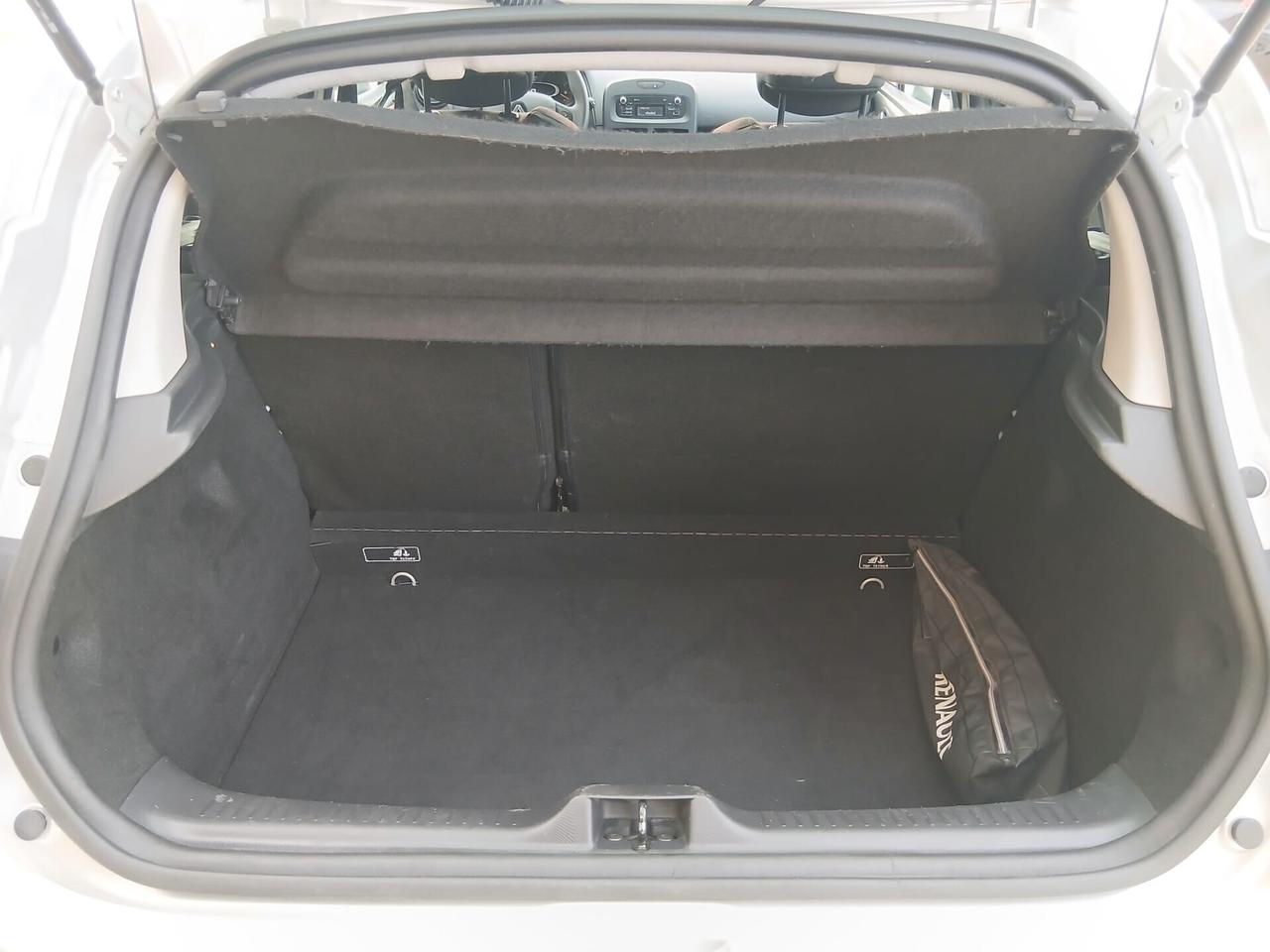 Renault Clio 1.BENZINA 75CV - 94,000 KM!!