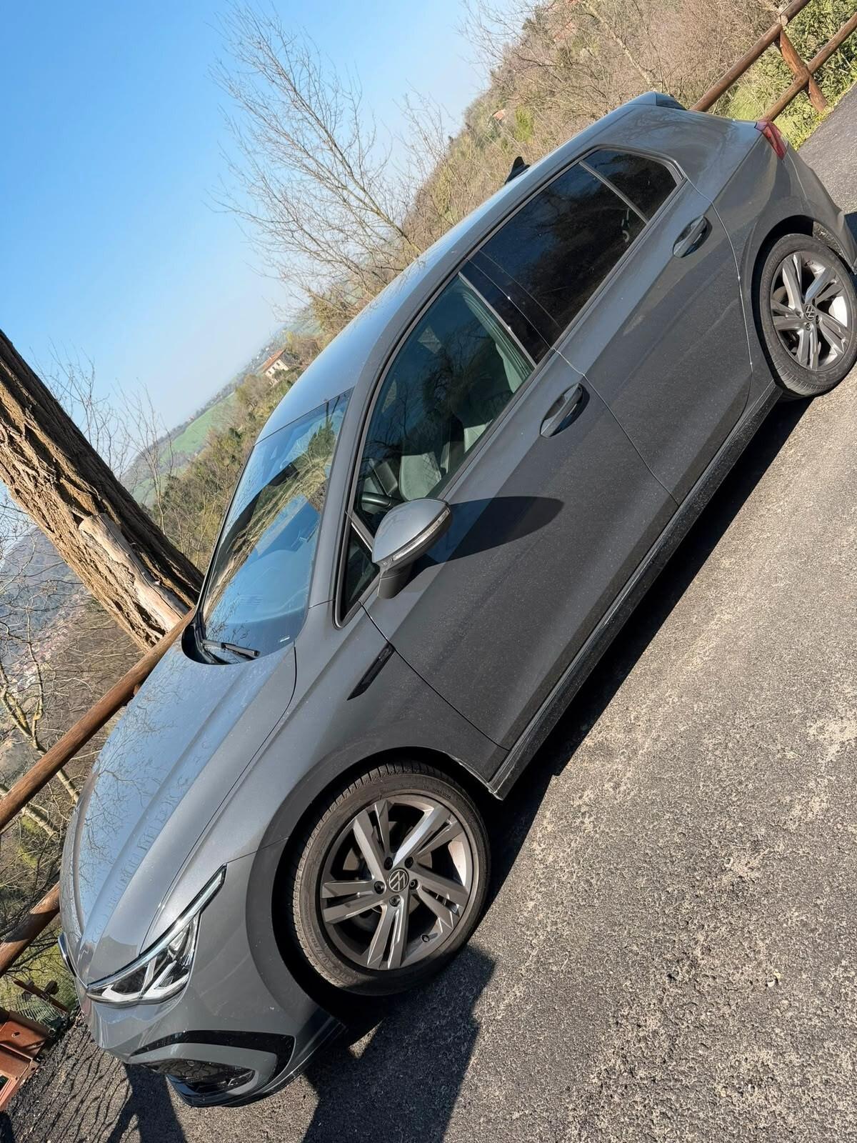 Volkswagen Golf 1.5 TSI EVO ACT R-Line
