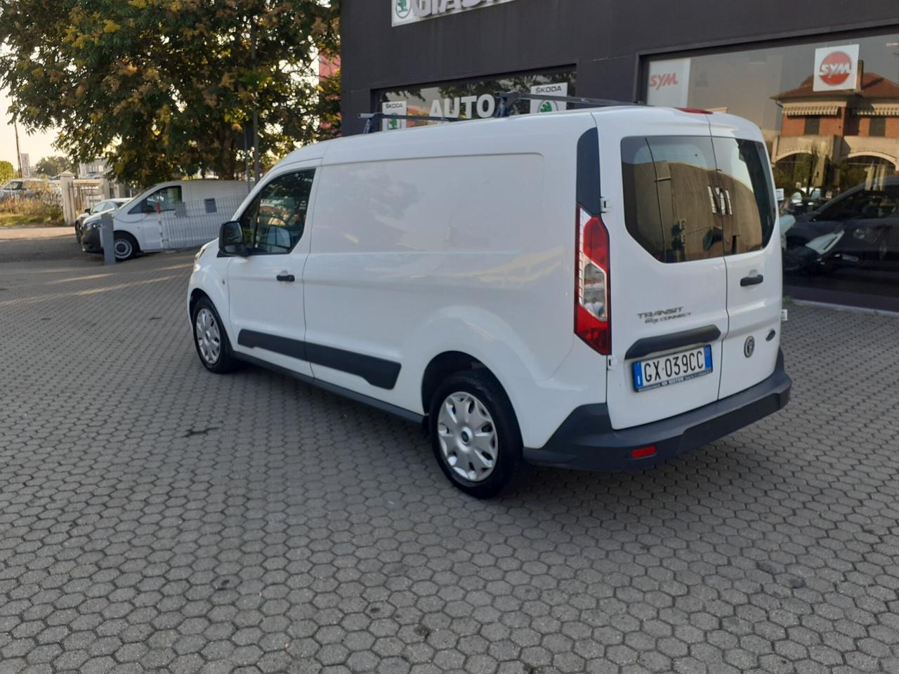 FORD TRANSIT CONNECT 3 POSTI PORTATA 825 KG.