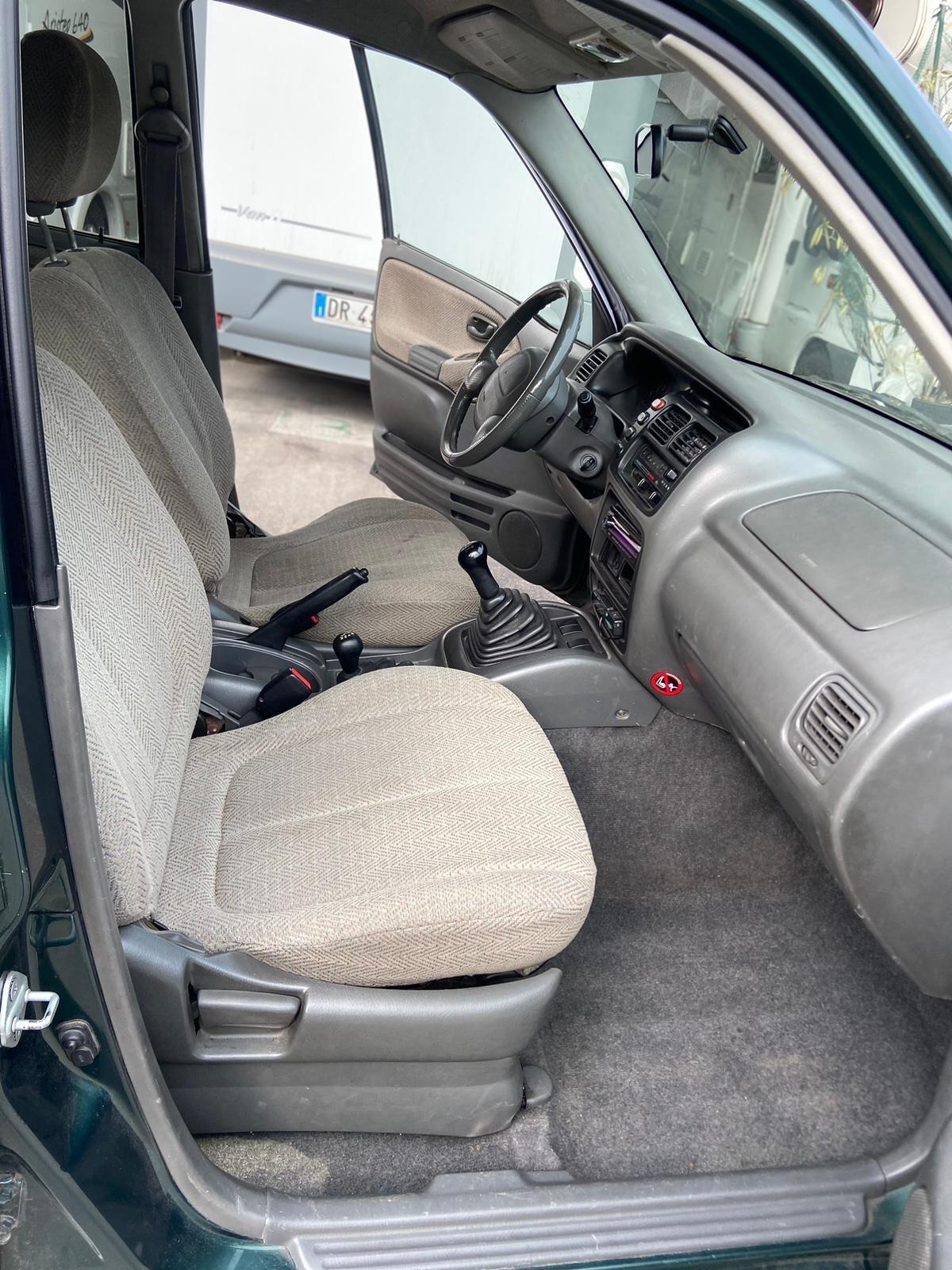 Suzuki Vitara 1.9 TD S.W. JLX De Luxe S