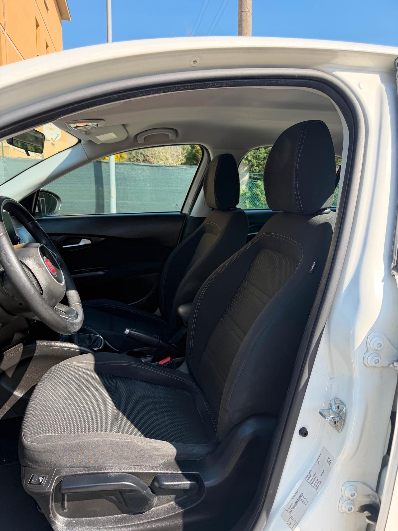 Fiat Tipo 1.6 mjt - NEOP. - NAV. - 12 MESI DI GARANZIA -