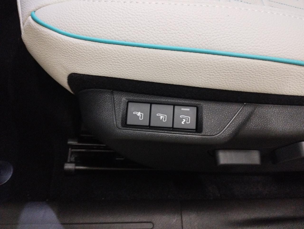 Fiat 600 LA PRIMA Hybrid Automatica 110 CV