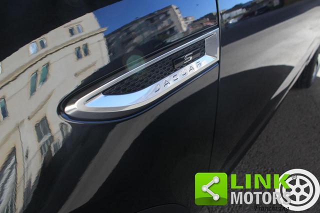 JAGUAR E-Pace 2.0 D180 AWD AUTOMATIC R DYNAMIC S