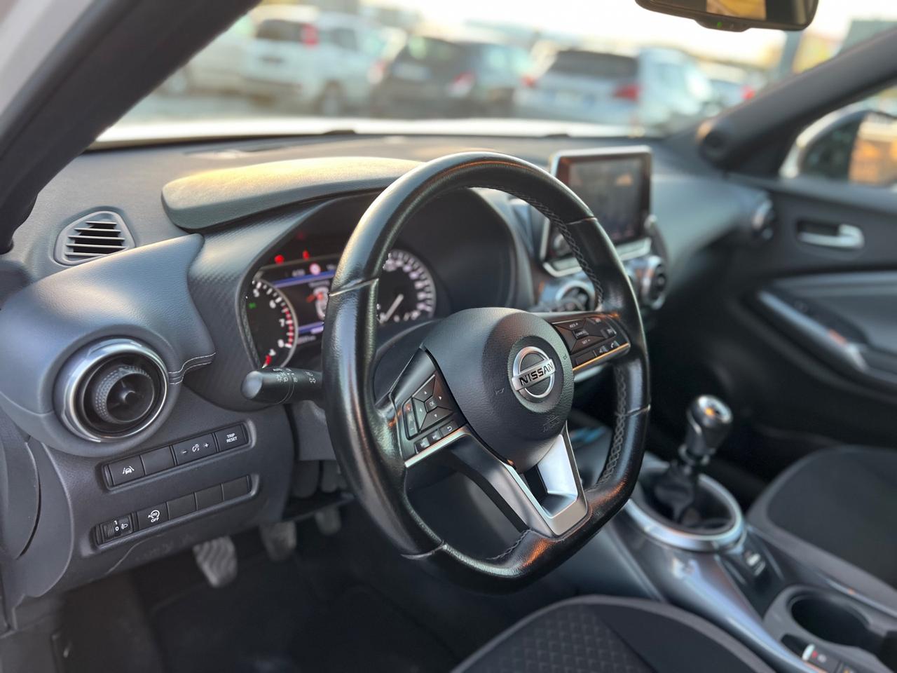 Nissan Juke 1.0 DIG-T 114 CV N-Connecta