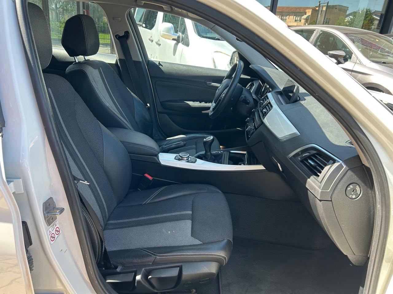 Bmw 116 116d 5p. Urban