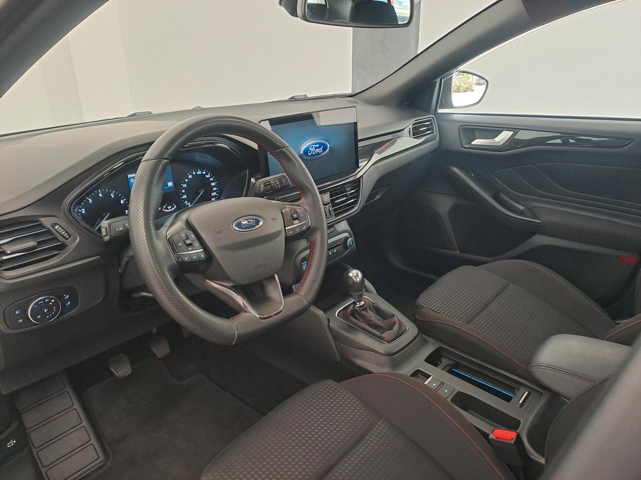 Ford Focus 1.0 EcoBoost Hybrid 125 CV 5p. ST-Line Style