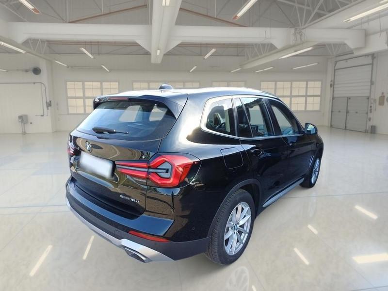 BMW X3 SDRIVE 18D MH48V AUTO SUV