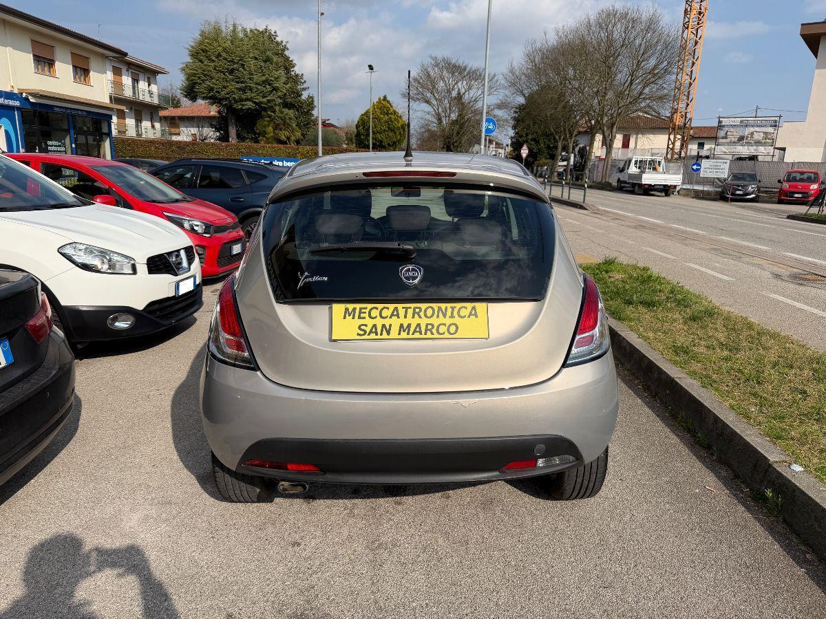 LANCIA - Ypsilon - 1.2 69 CV 5 porte Platinum