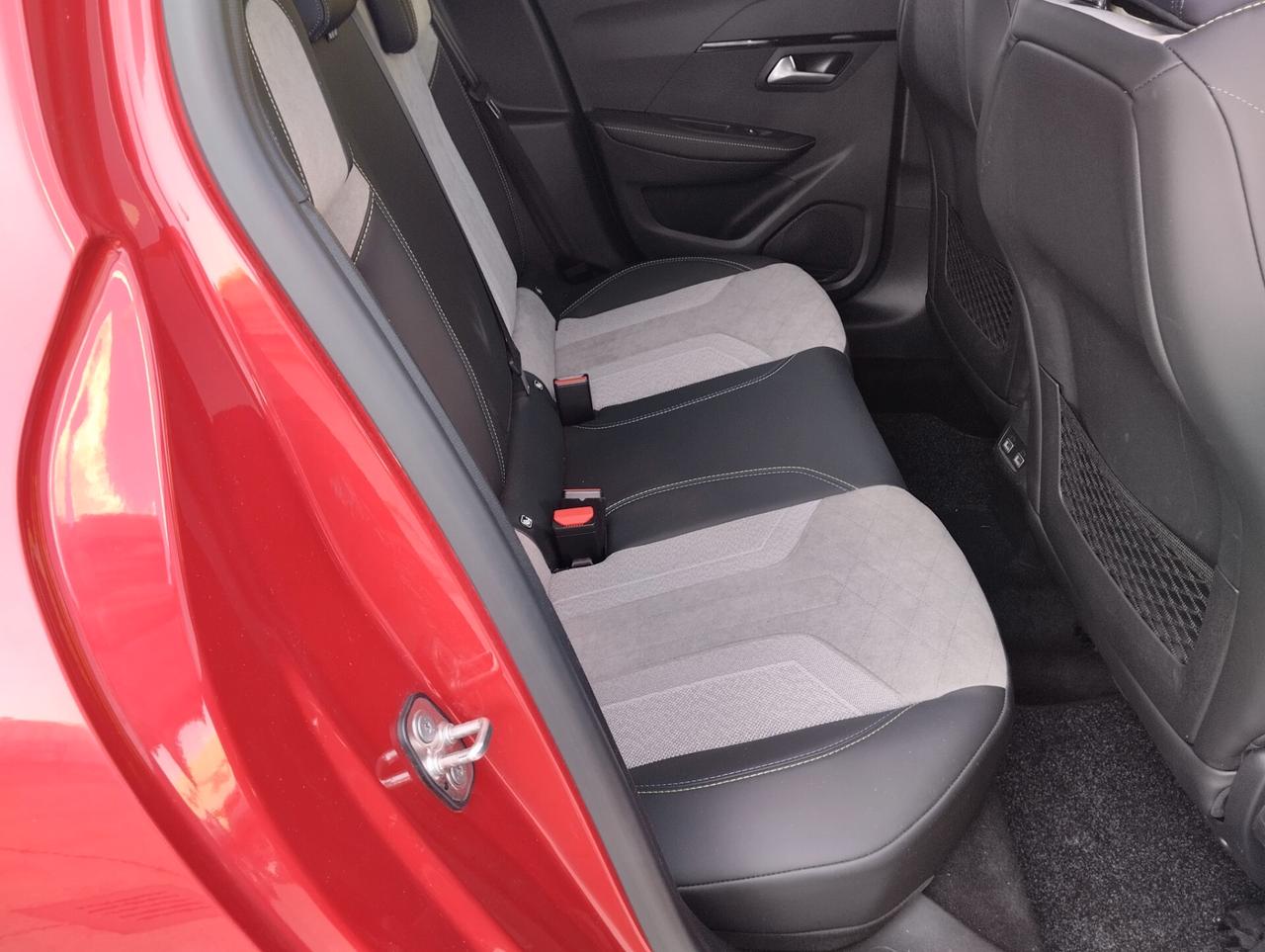 Peugeot 208 BlueHDi 100 Stop&Start 5 porte GT Pack
