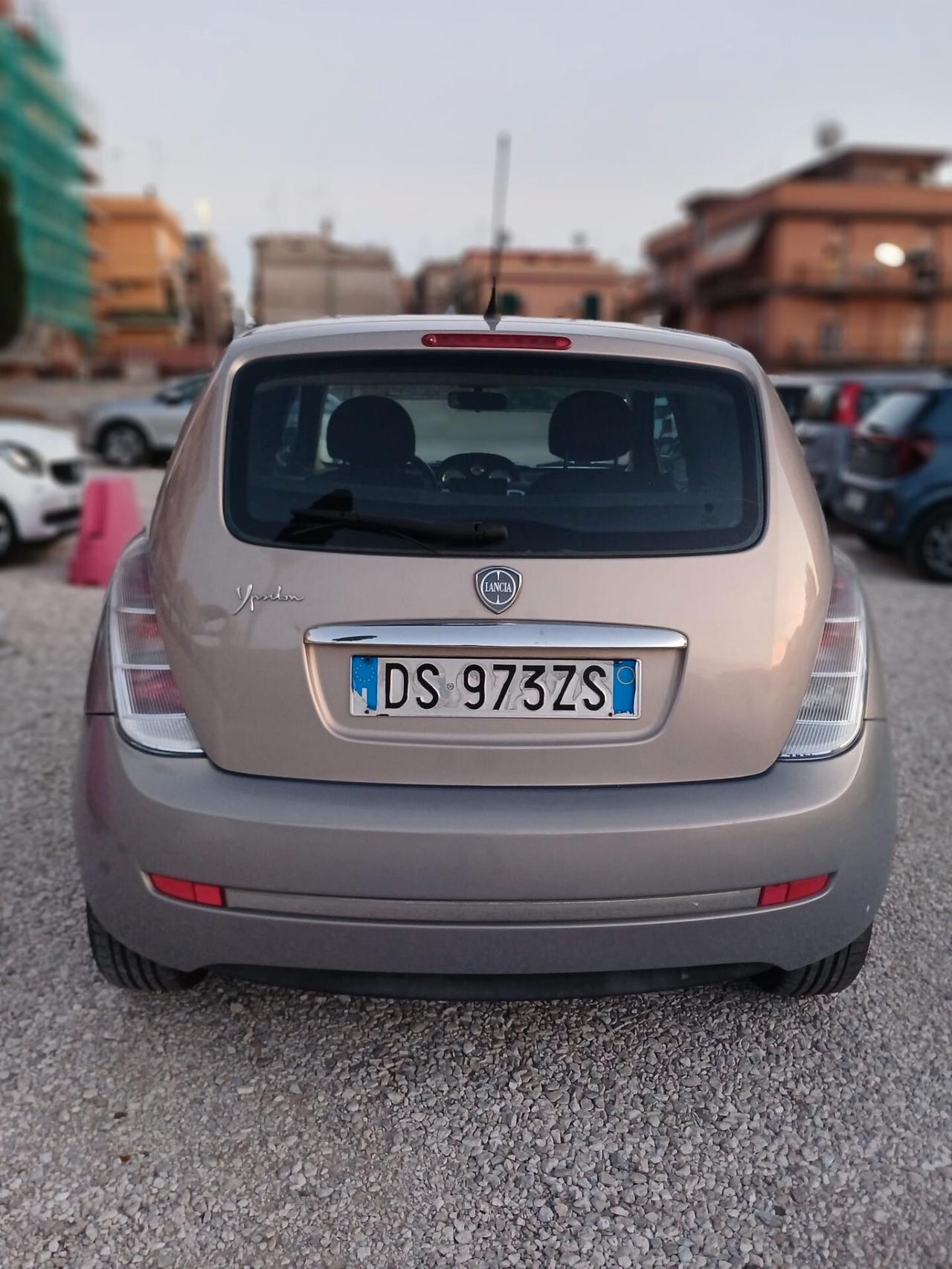 Lancia Ypsilon 1.2 neopatentati 134.500km
