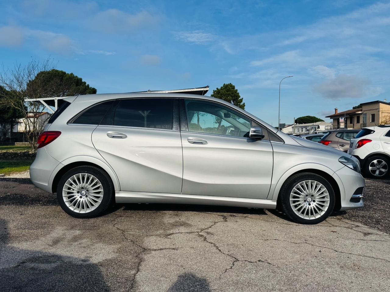 Mercedes-benz B 200 c Sport