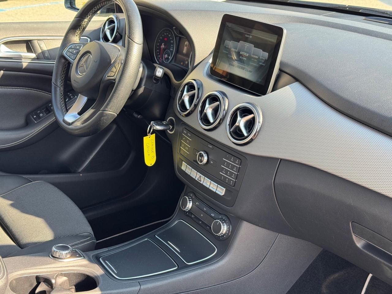 Mercedes-benz B 200 d Automatic Sport