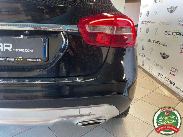 MERCEDES-BENZ GLA 200 d Sport *CAMERA*NAVI*PELLE