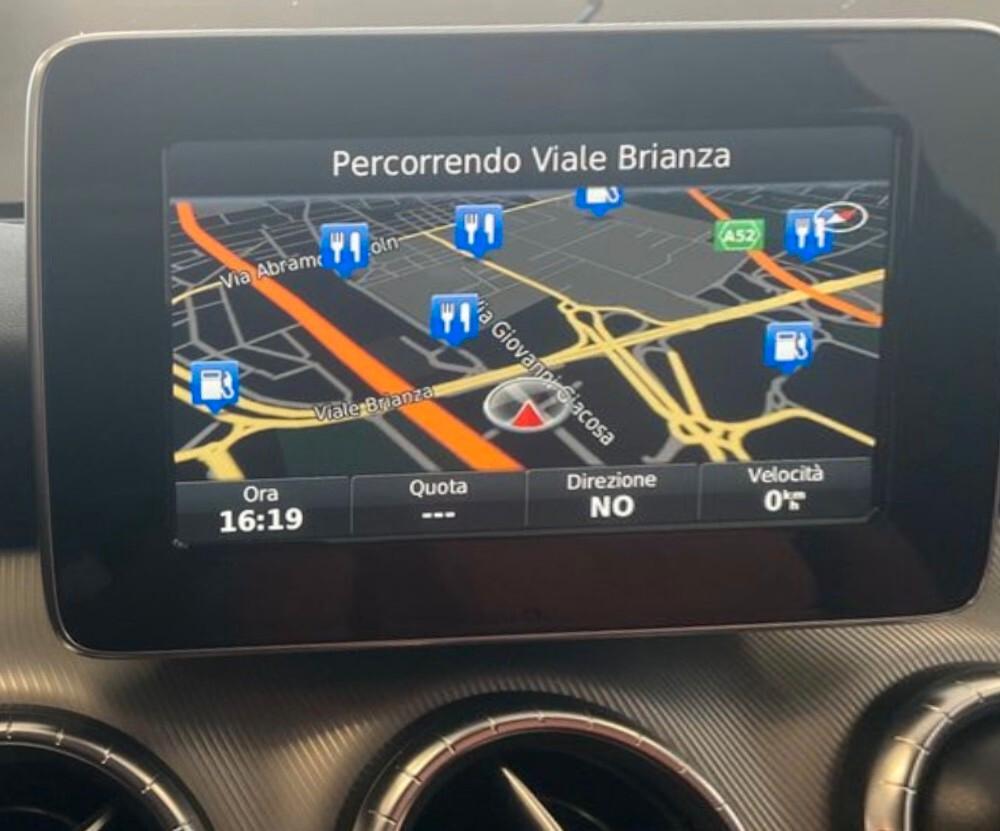 Mercedes-benz CLA 200 d Automatic Premium