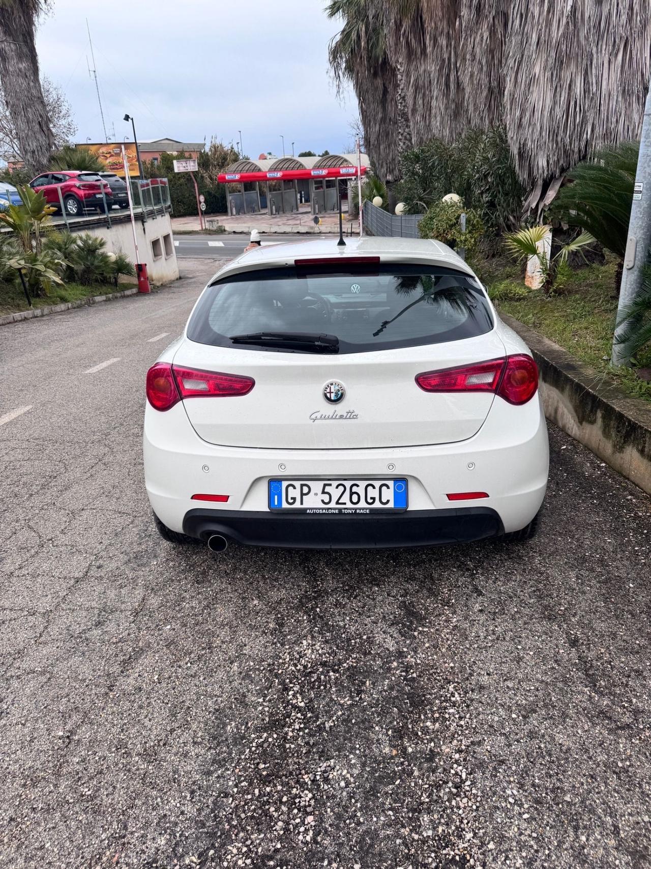 Alfa Romeo Giulietta 1.6 JTDm-2 105 CV Distinctive