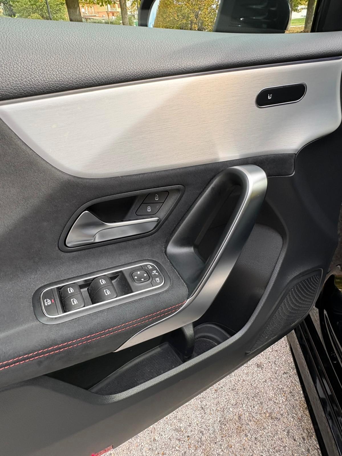 Mercedes-benz A 180 d Automatic AMG Line Advanced Plus