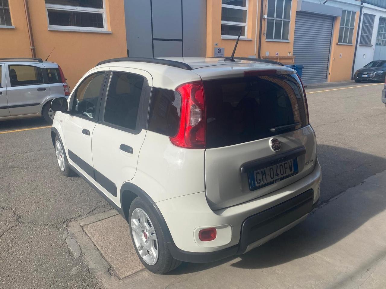 Fiat Panda 1.0 70 cv Hybrid City Life - 1 PROP. - OK NEOP. - GARANZIA 12 MESI