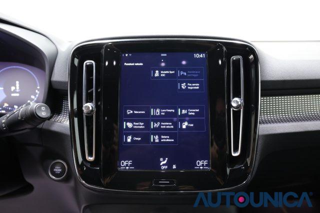 VOLVO XC40 T5 RECHARGE PLUG-IN HYBRID R-DESIGN