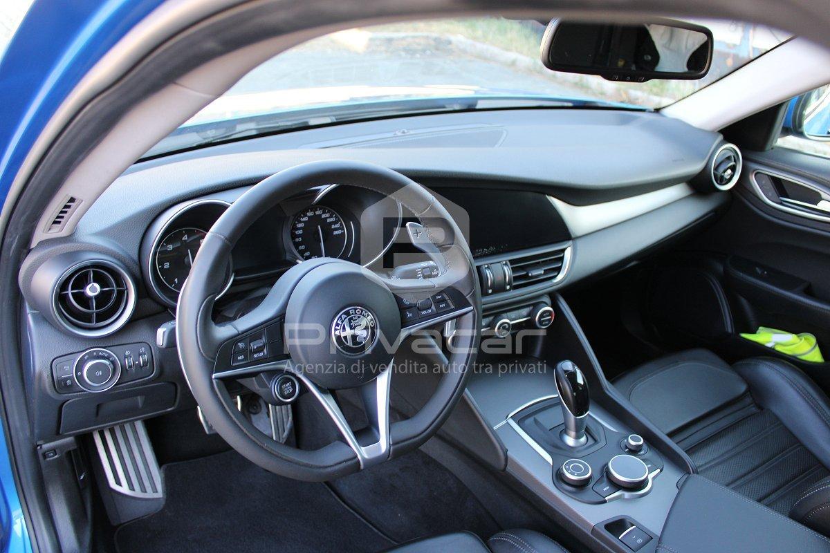 ALFA ROMEO Giulia 2.2 Turbodiesel 210 CV AT8 AWD Q4 Veloce