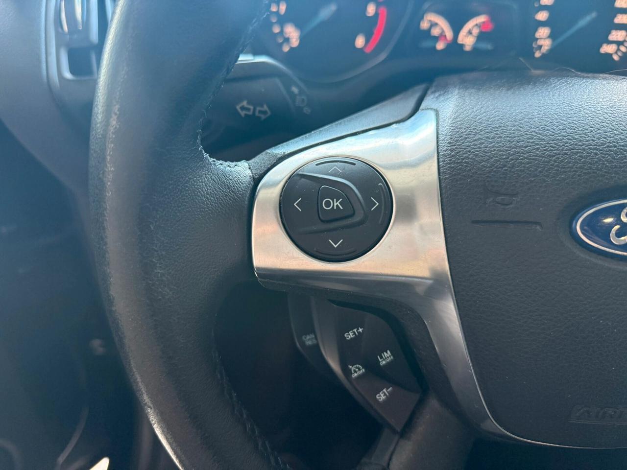 FORD KUGA 2.0 DIESEL 4x4 DEL NORD ITA 2013