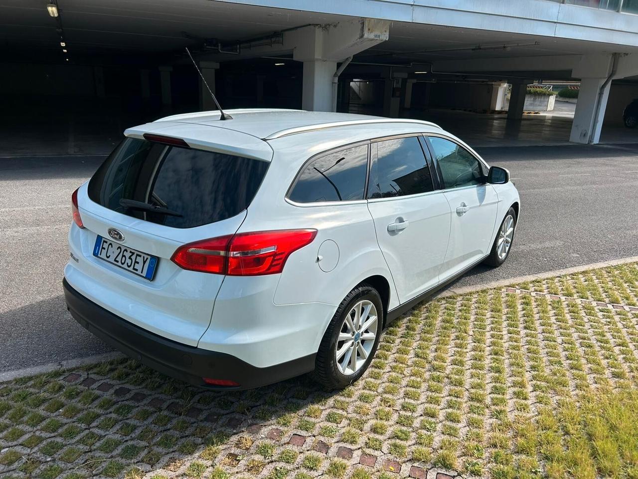 Ford Focus 1.5 TDCi 120 CV Start&Stop SW Titanium