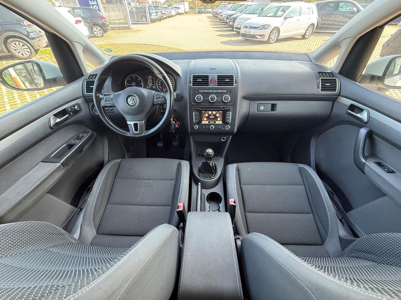 Volkswagen Touran 1.6 TDI Trendline OK NEOPATENTATI