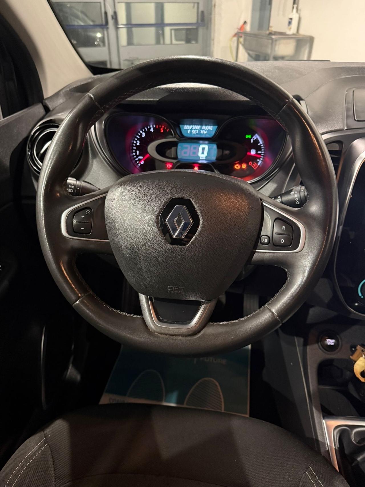Renault Captur 1.5 -NEOPATENTATI-GARANZIA