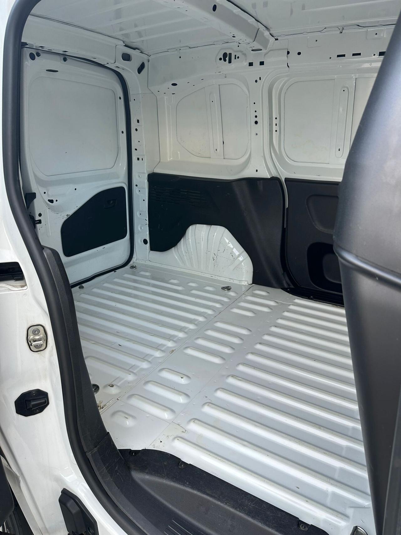 Opel Combo Cargo 1.5 Diesel 100CV PC 650kg Edition