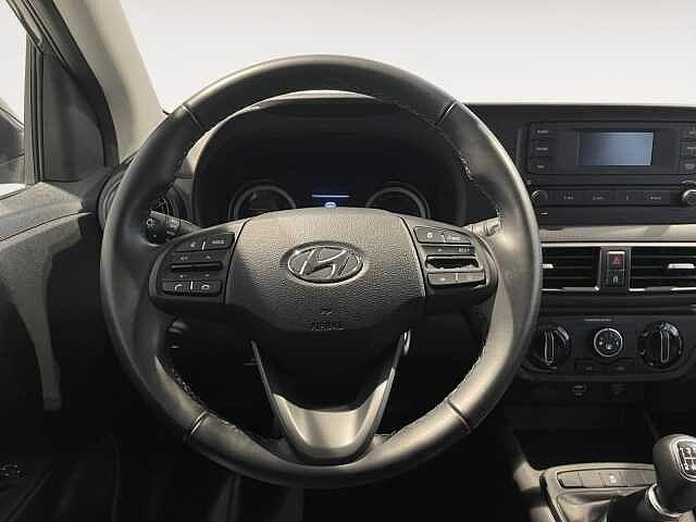 Hyundai i10 1.0 MPI 67CV Tech - NEOPATENTATI