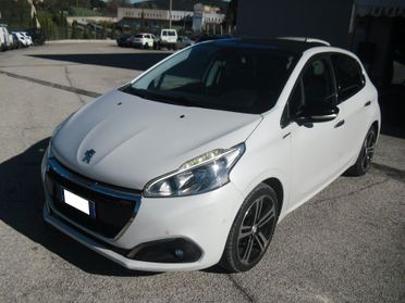 Peugeot 208 BlueHDi 100 5p. GT Line ICE White, FULL OPTIONAL, OTTIME CONDIZIONI!!