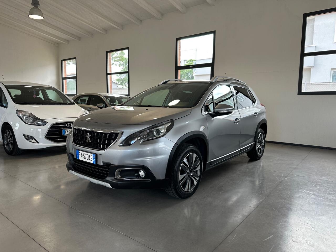 Peugeot 2008 PureTech 82 S&S Allure