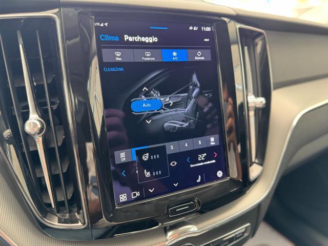 VOLVO XC60 B4 (d) 197cv Plus Dark Geartronic N1 Autocarro