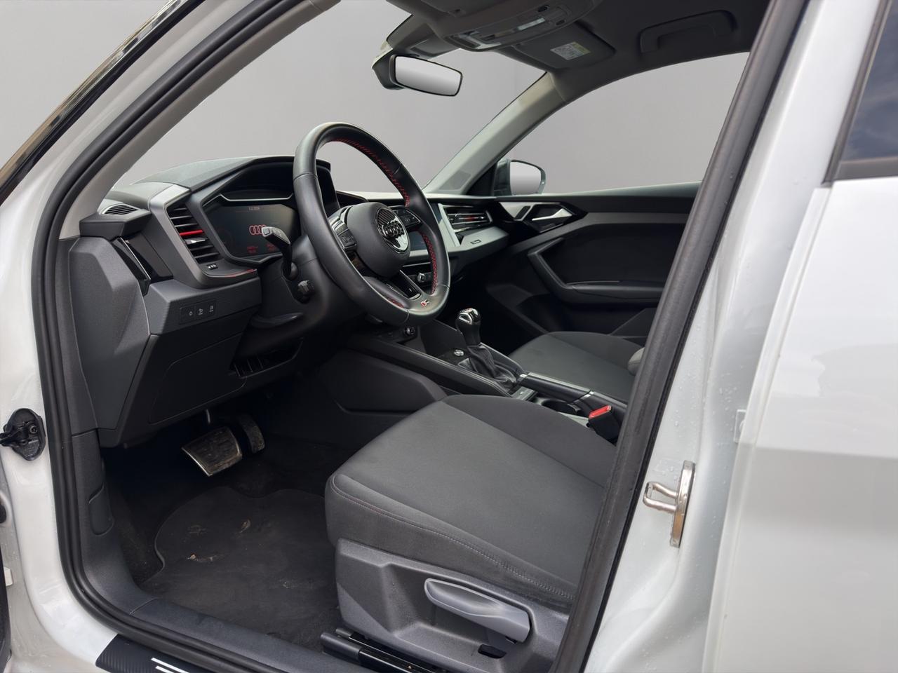 Audi A1 SPB 30 TFSI S tronic line edition