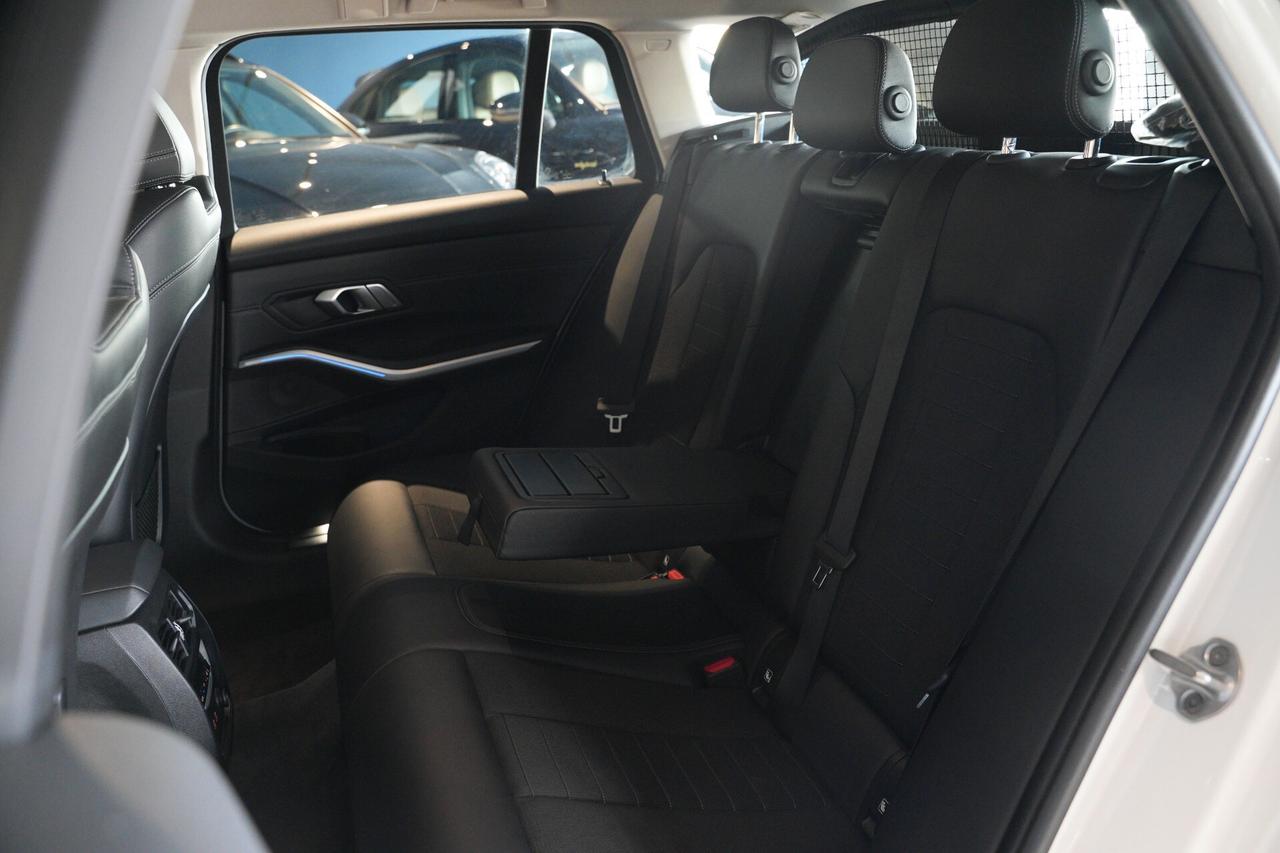 Bmw 320 320d xDrive Touring Msport