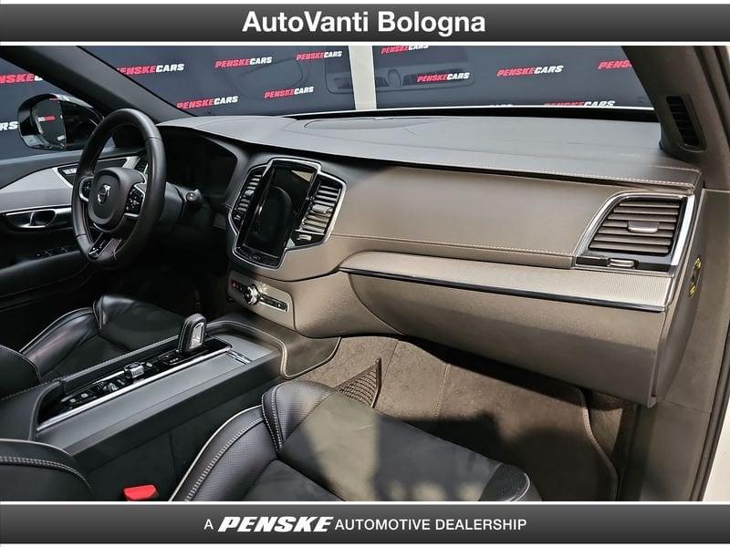 Volvo XC90 XC90 B5 (d) AWD Geartronic R-design