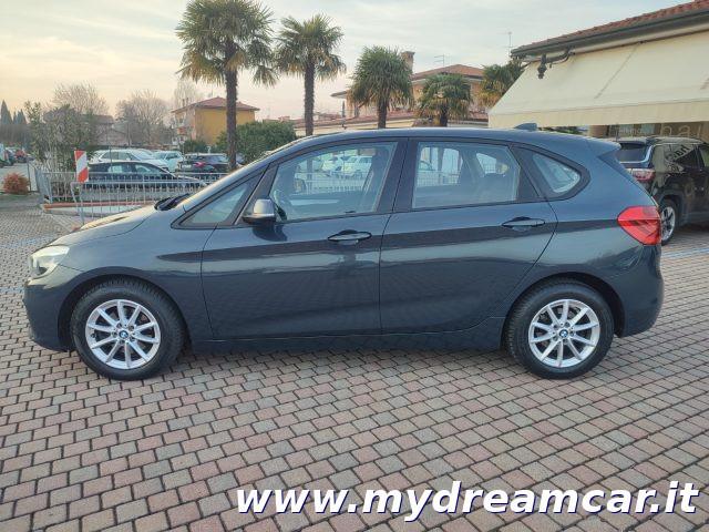 BMW 218 d Active Tourer Advantage