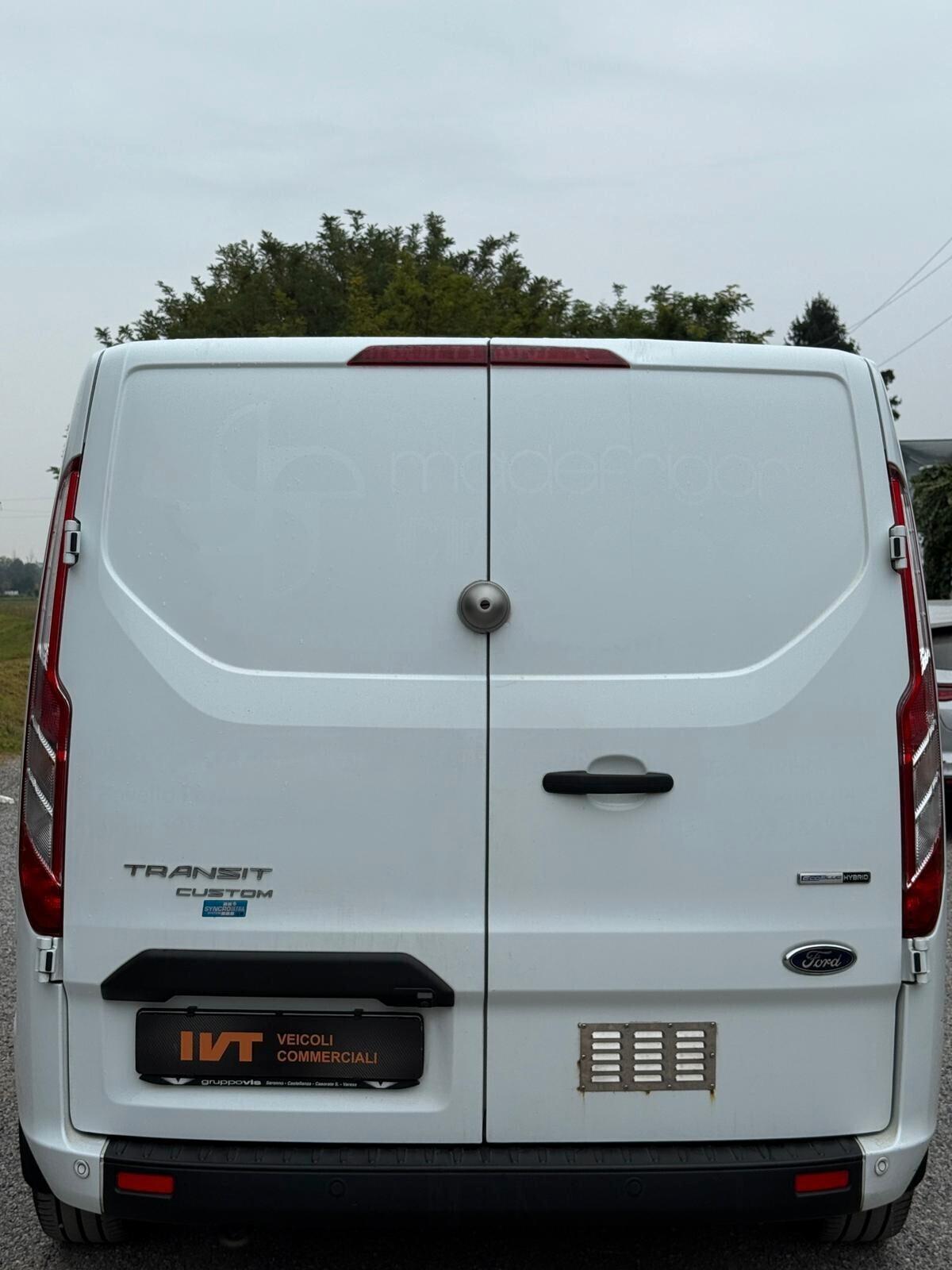 Ford Transit Custom 2.0 EcoBlue Hybrid 130 PC Furgone Trend