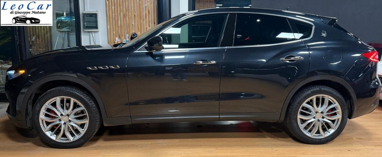 Maserati Levante V6 Diesel AWD Granlusso (Motore sostituito NUOVO a 120.000 km)