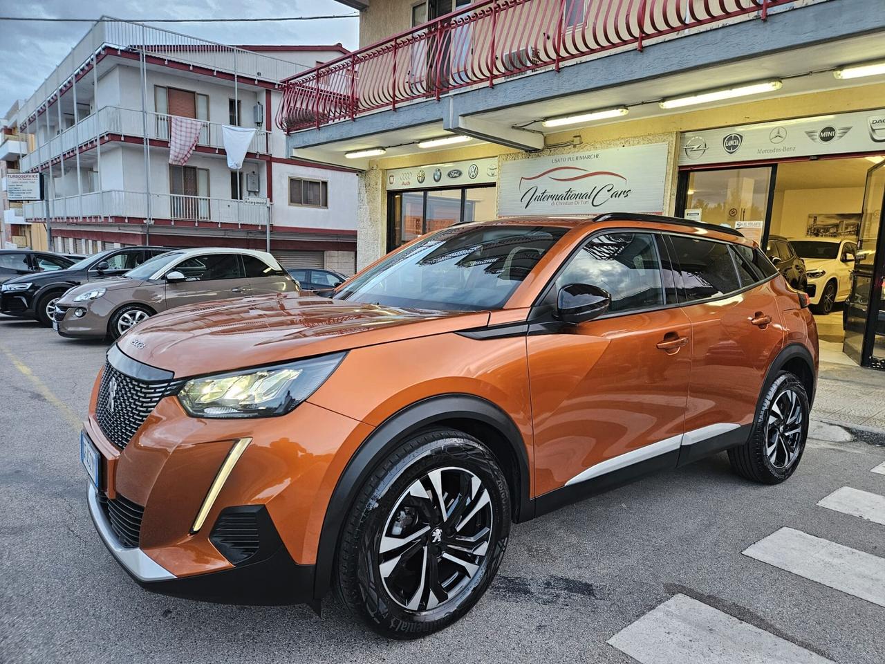 Peugeot 2008 1.5bluehdi Allure Pack110cv 2022 FULL